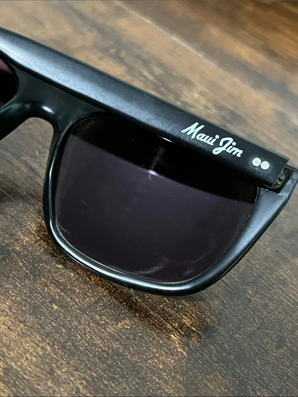 Maui Jim Black Sunglasses with Brown Lens and Tan Case